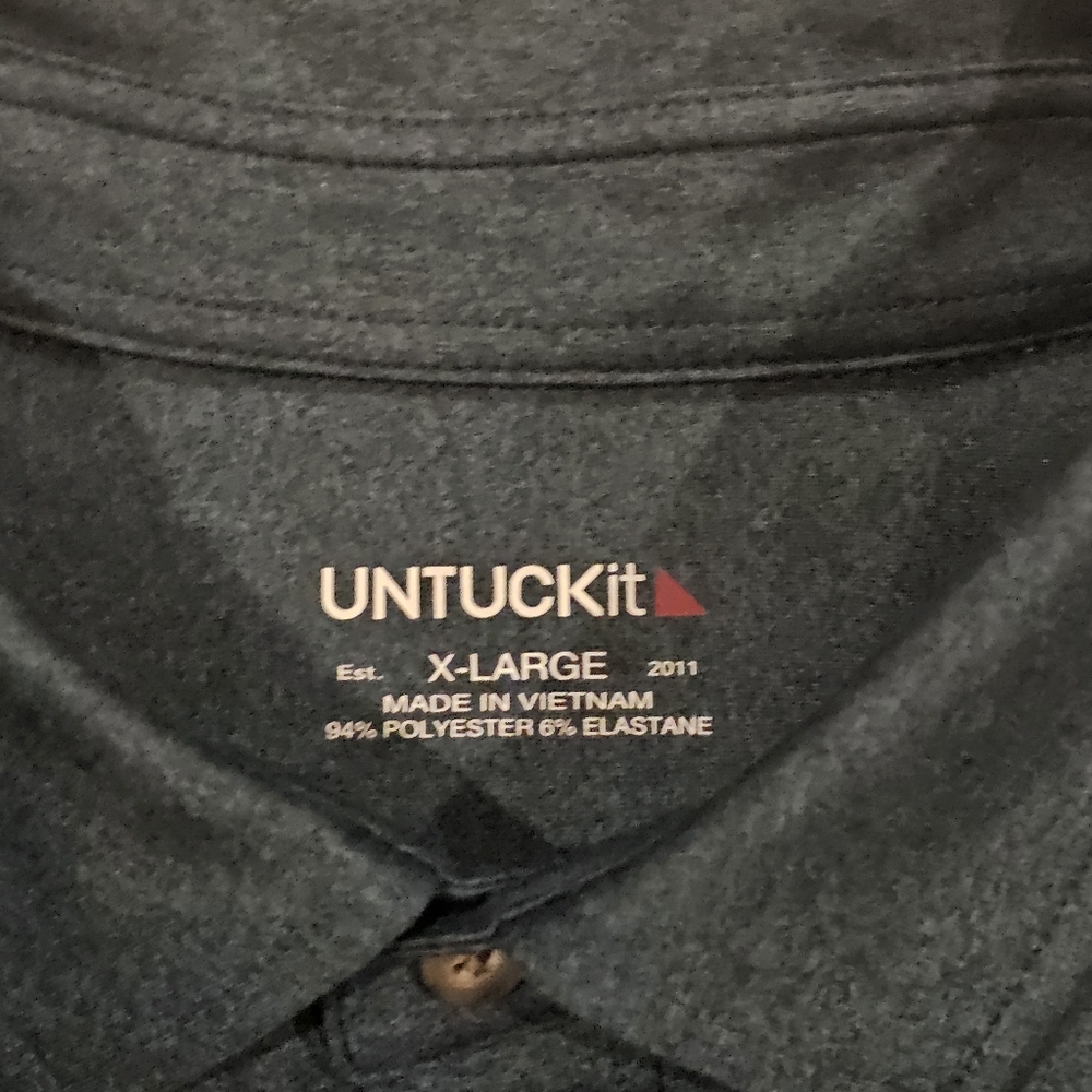 Untuckit Performance Button Down Xl - image 3